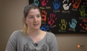 Témoignage de Rose Thériault : L&rsquo;importance de se retrouver entre jeunes qui vivent avec un parent ayant un trouble de santé mentale